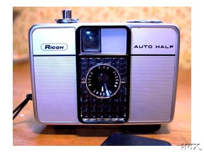 Ricoh Auto Half camera