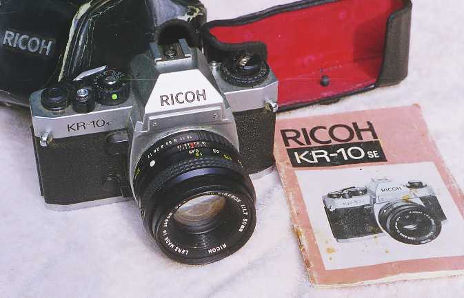 Ricoh KR-10 SE camera