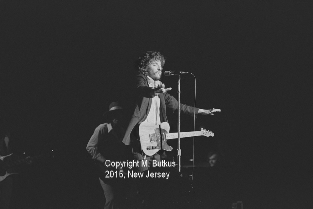 Early Springsteen concert shots