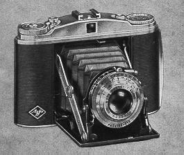 Agfa isolette II camera