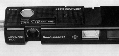 Agfamatic flash 3000 pocket camera