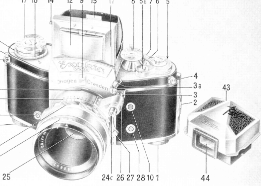 EXAKTA VX IIa camera