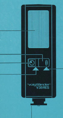 Voigtlander V38RES flash