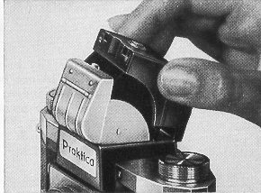 Praktica FX2 finder
